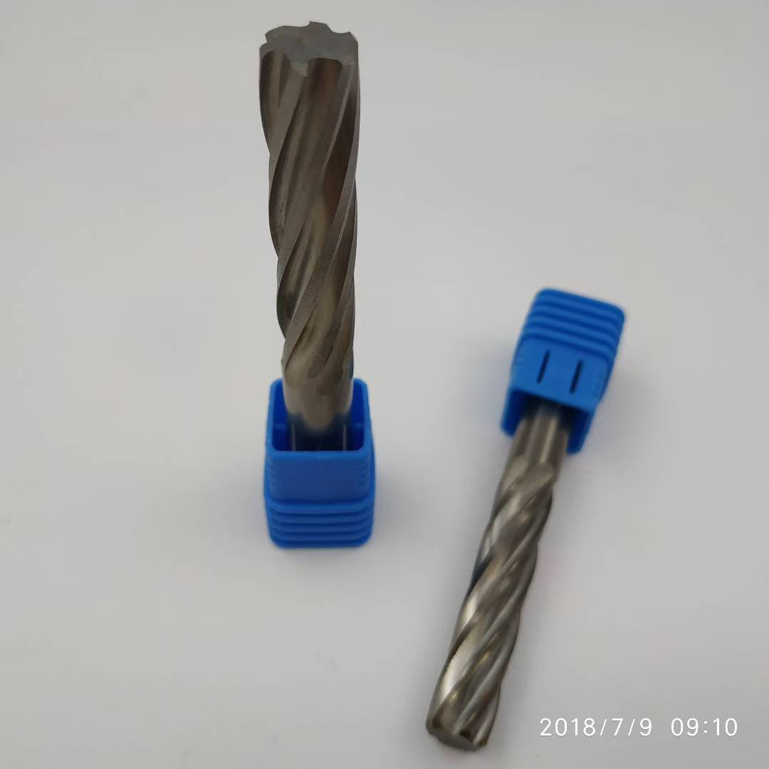 Solid Carbide Spiral Reamers for Aluminium